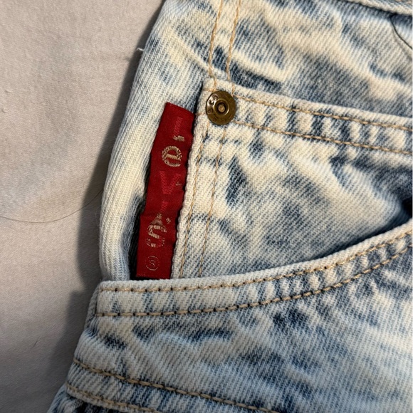 Vintage Levi’s skirt - Picture 3 of 3